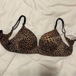 VICTORIAS SECRET leopard bra 34C